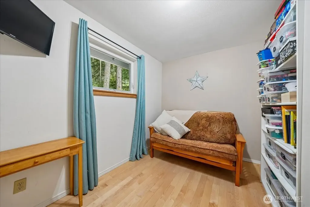 11222 Country Club Place Anderson Island WA 98303