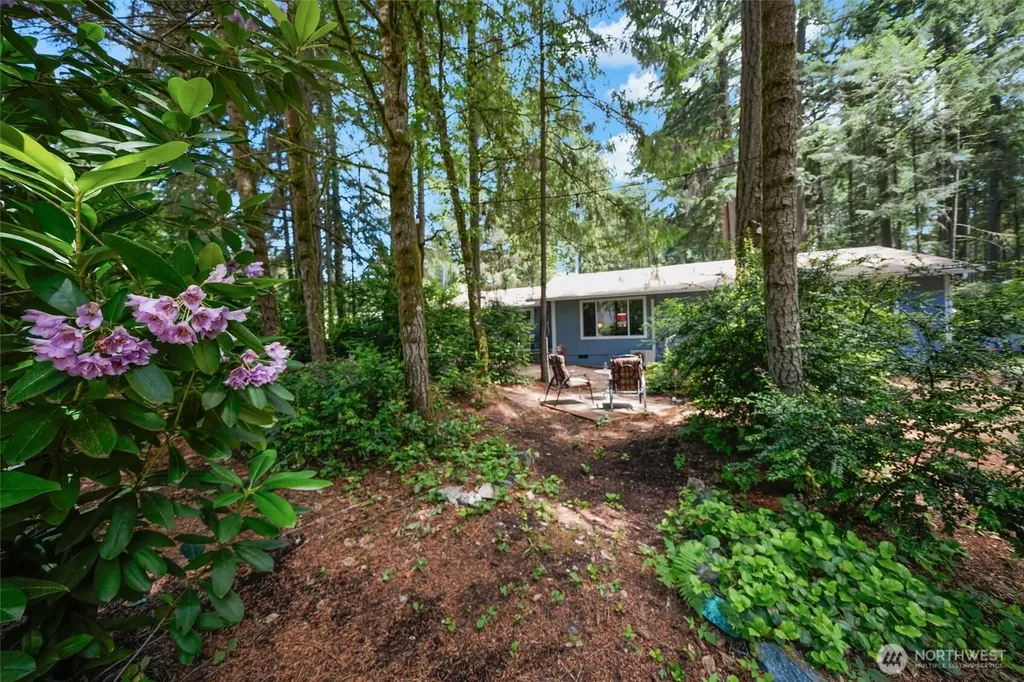 11222 Country Club Place Anderson Island WA 98303