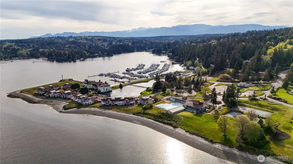 37 Jackson Lane Port Ludlow WA 98365