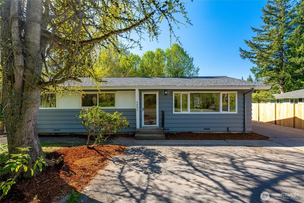 3002 Lakeway Drive Bellingham WA 98229