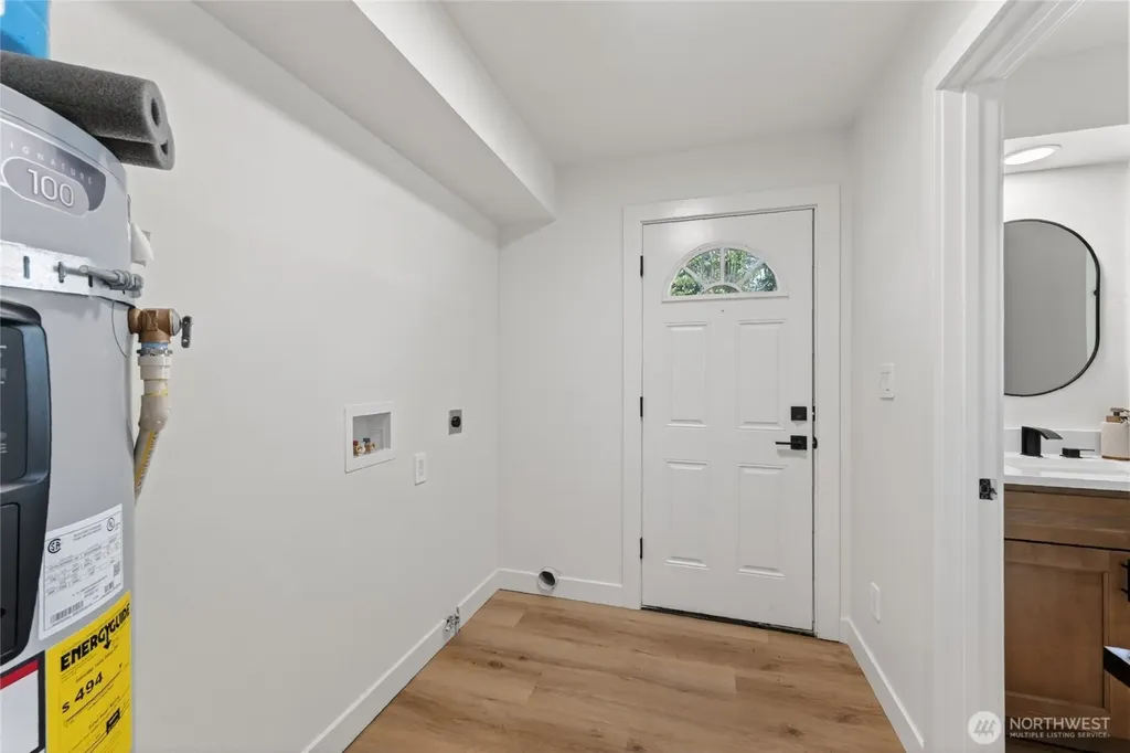 3002 Lakeway Drive Bellingham WA 98229