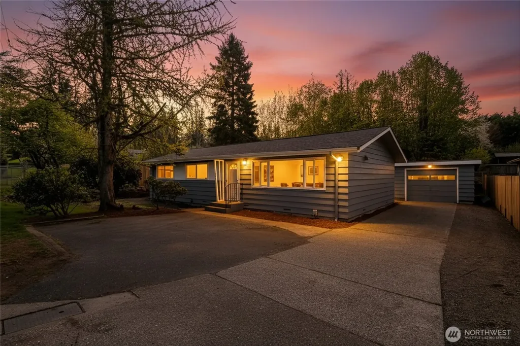 3002 Lakeway Drive Bellingham WA 98229