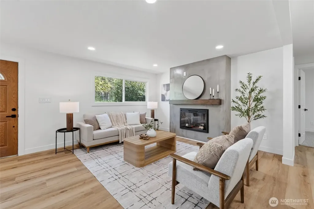 3002 Lakeway Drive Bellingham WA 98229