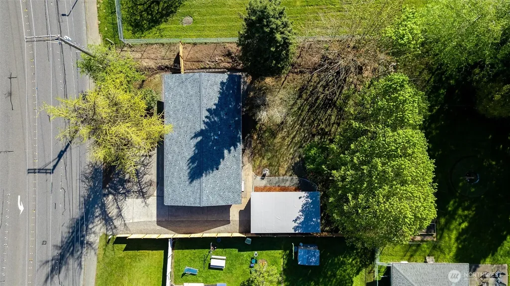 3002 Lakeway Drive Bellingham WA 98229