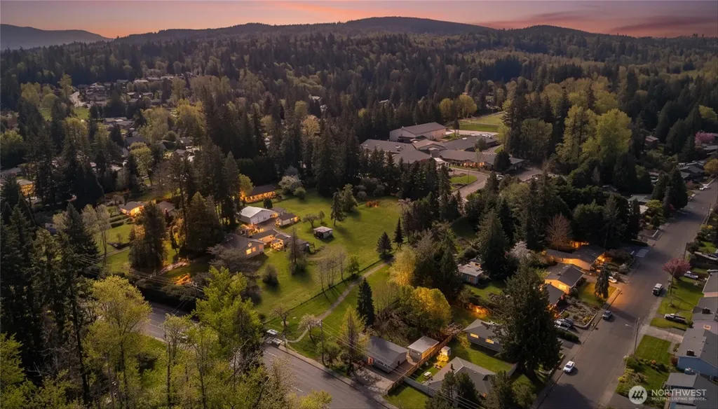3002 Lakeway Drive Bellingham WA 98229