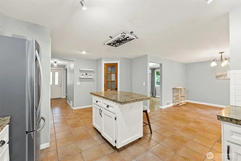 10710 Minterwood Drive NW Gig Harbor WA 98329