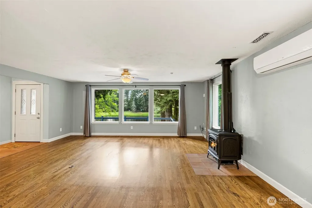 10710 Minterwood Drive NW Gig Harbor WA 98329