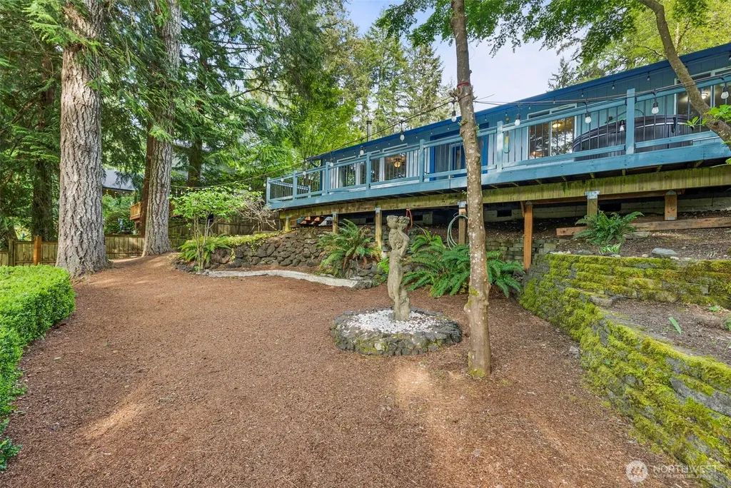 10710 Minterwood Drive NW Gig Harbor WA 98329