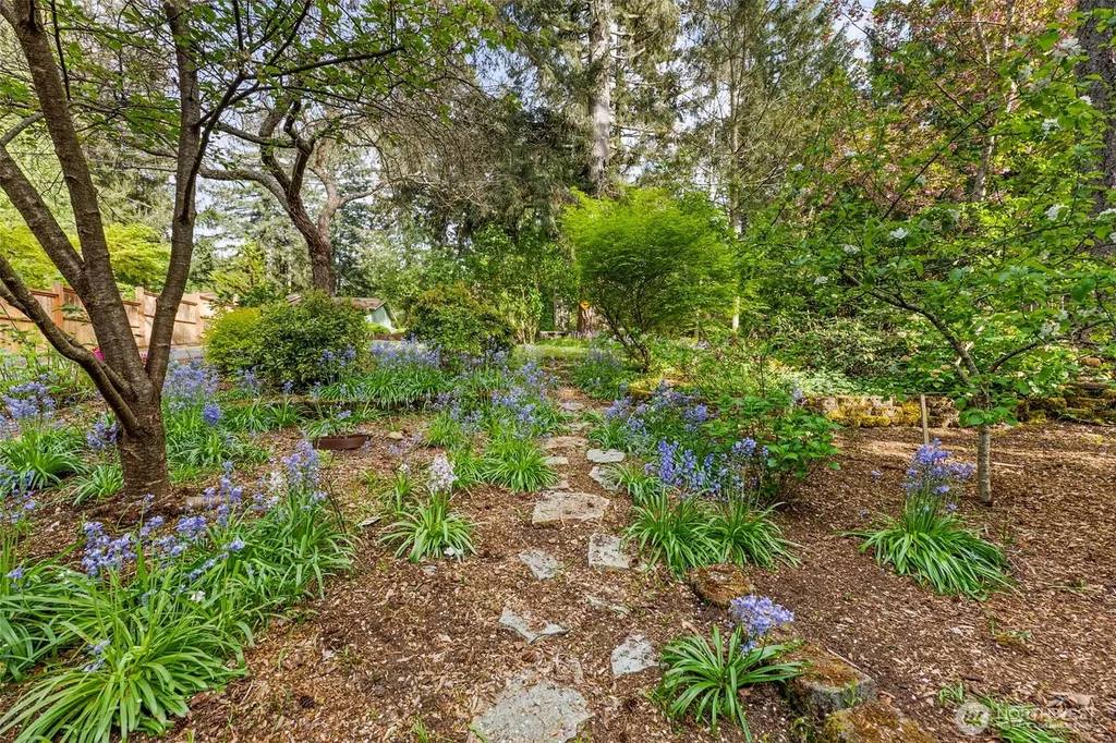 10710 Minterwood Drive NW Gig Harbor WA 98329