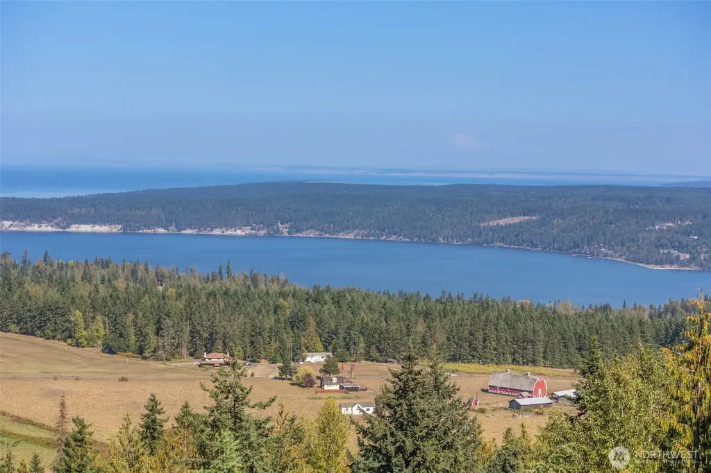 575 Louella Heights Road Sequim WA 98382
