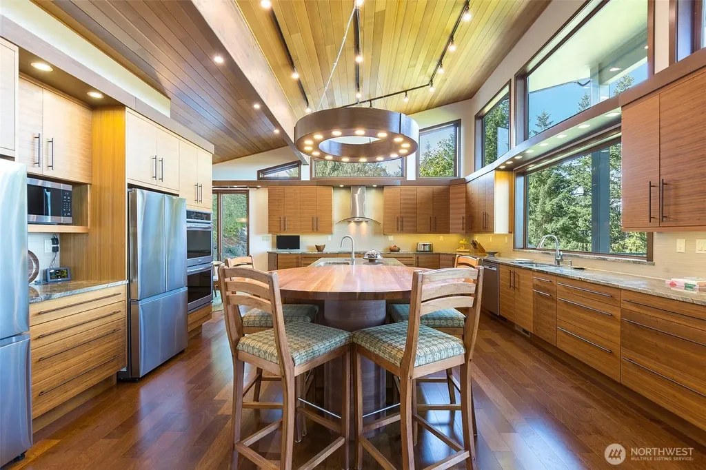 575 Louella Heights Road Sequim WA 98382