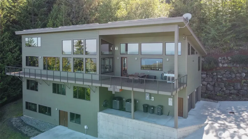 575 Louella Heights Road Sequim WA 98382