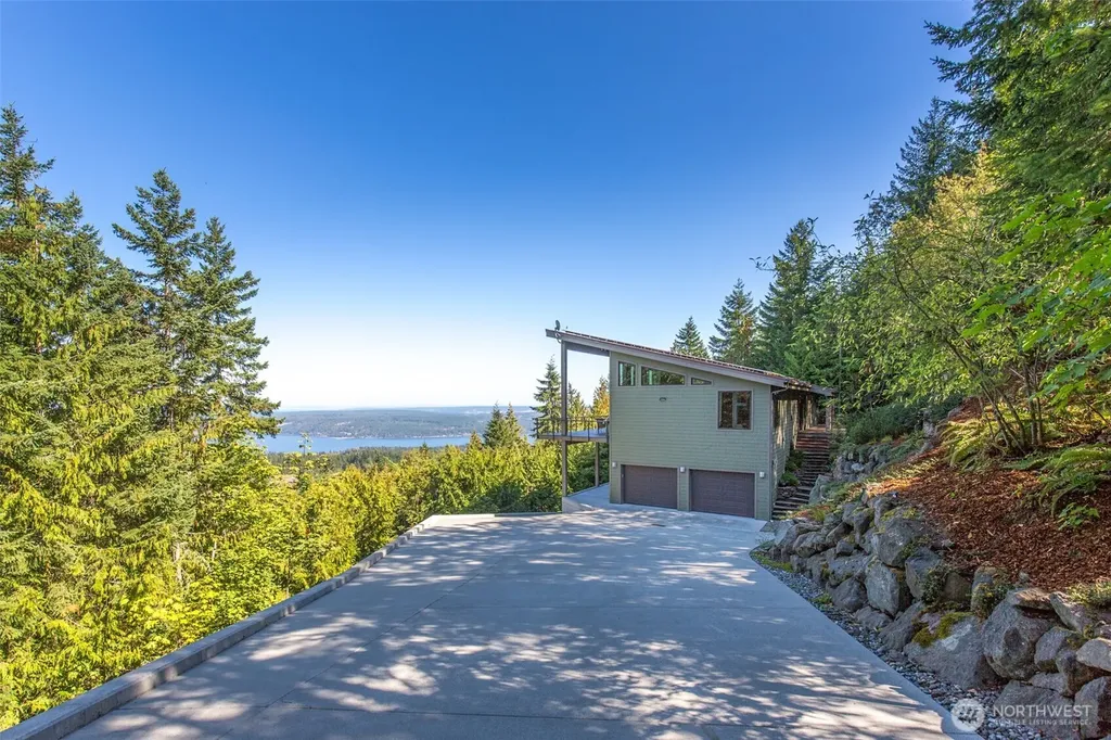 575 Louella Heights Road Sequim WA 98382