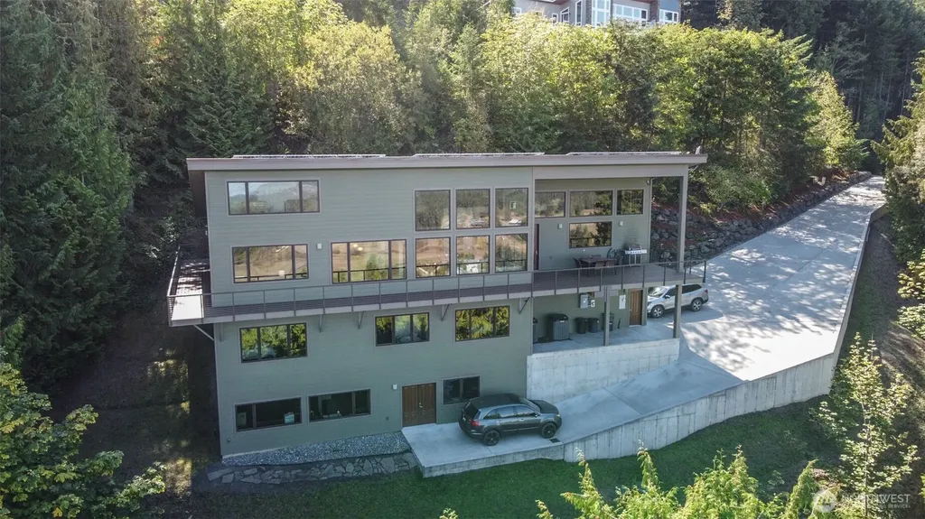 575 Louella Heights Road Sequim WA 98382