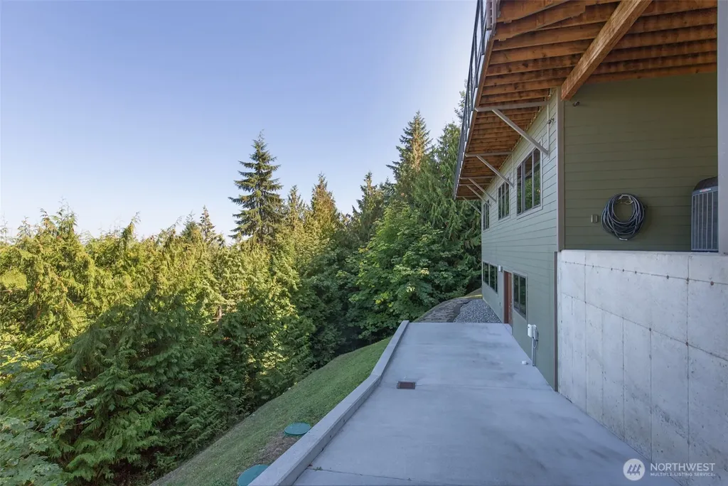 575 Louella Heights Road Sequim WA 98382