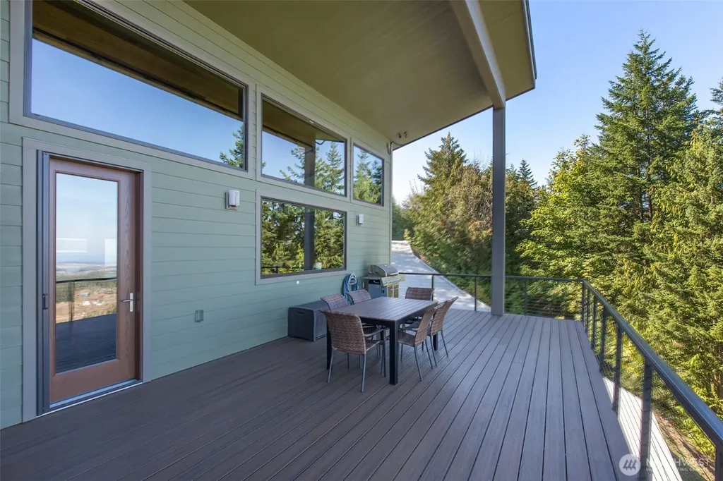 575 Louella Heights Road Sequim WA 98382