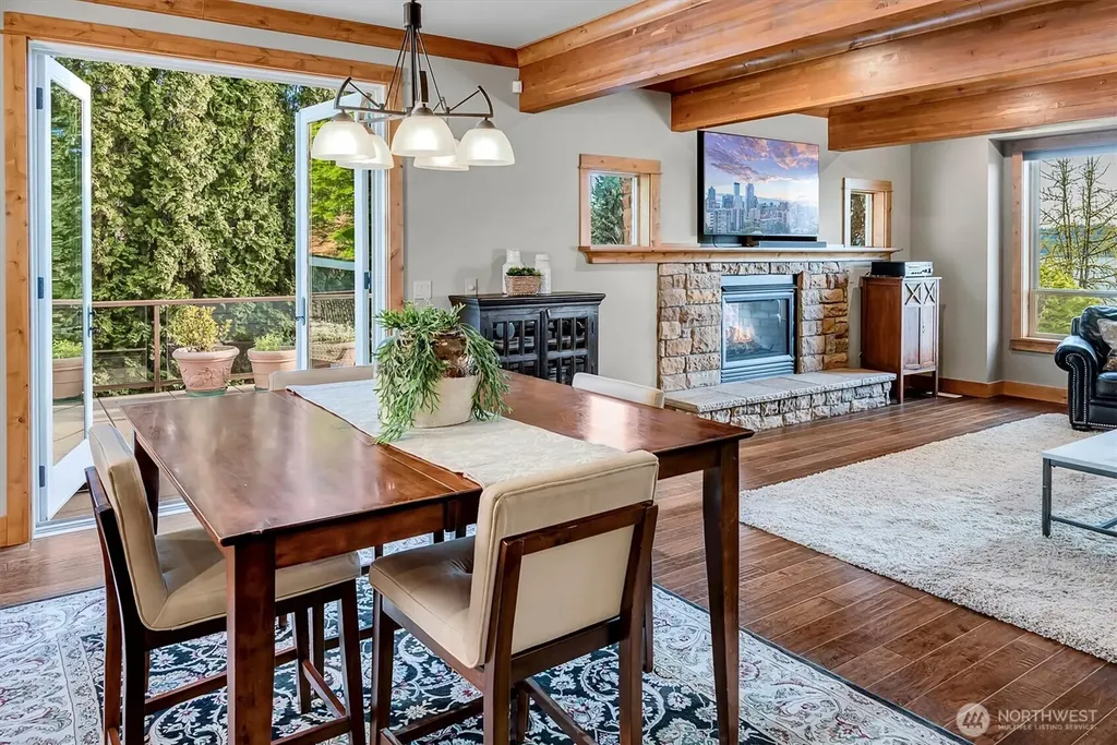 514 205th Avenue NE Sammamish WA 98074