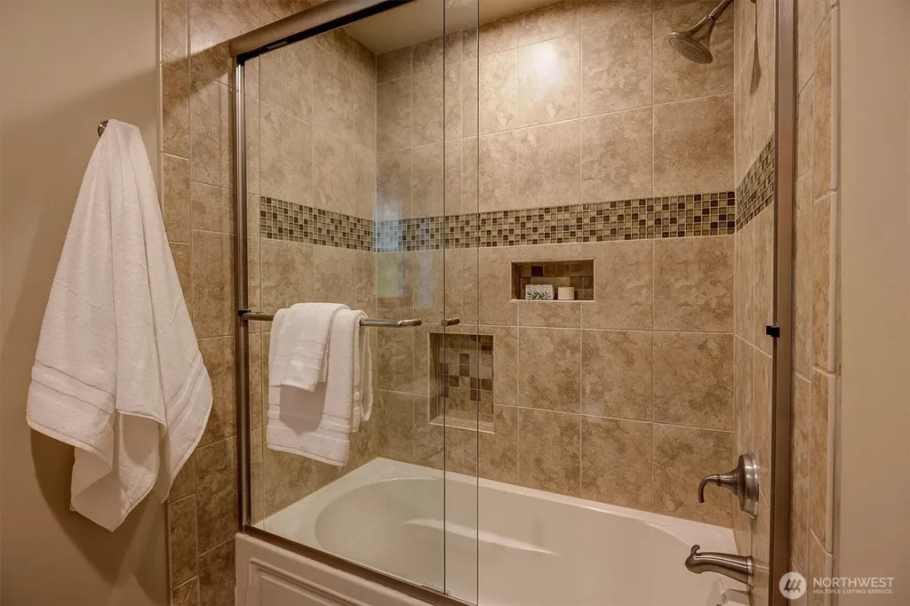 514 205th Avenue NE Sammamish WA 98074
