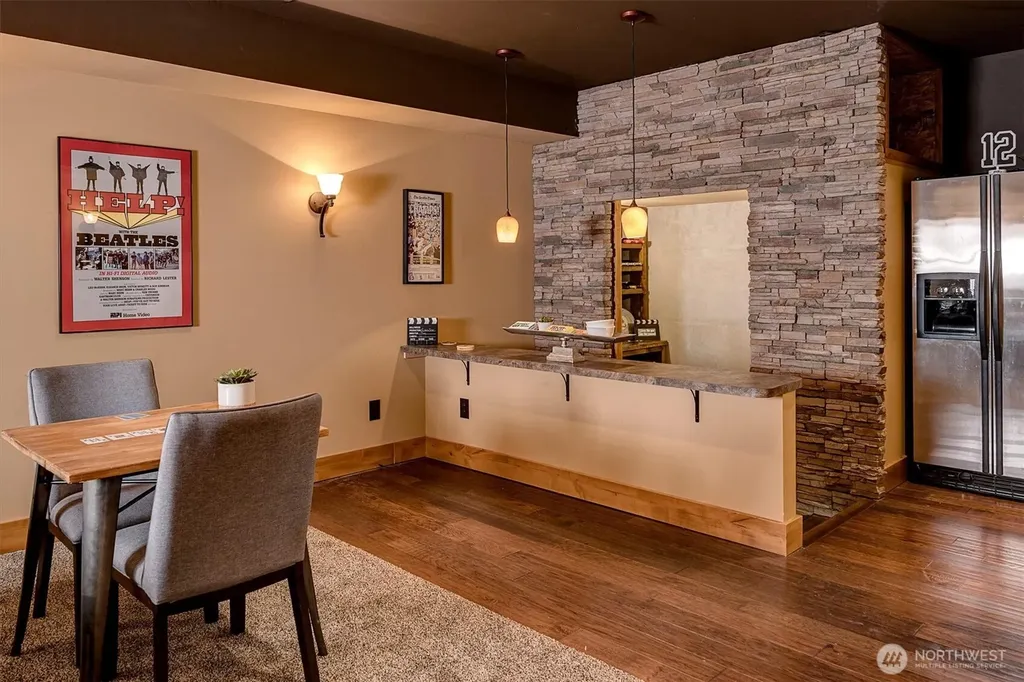 514 205th Avenue NE Sammamish WA 98074