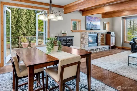 514 205th Avenue NE Sammamish WA 98074