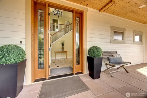 514 205th Avenue NE Sammamish WA 98074