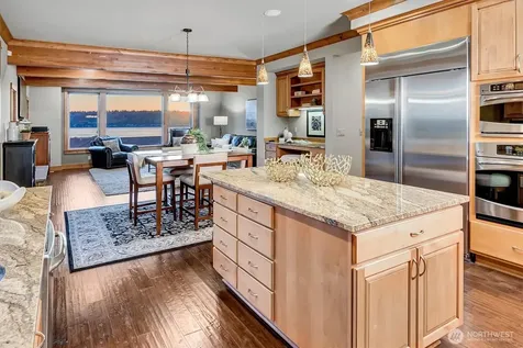 514 205th Avenue NE Sammamish WA 98074