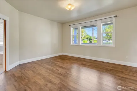 8802 S D Street Tacoma WA 98444