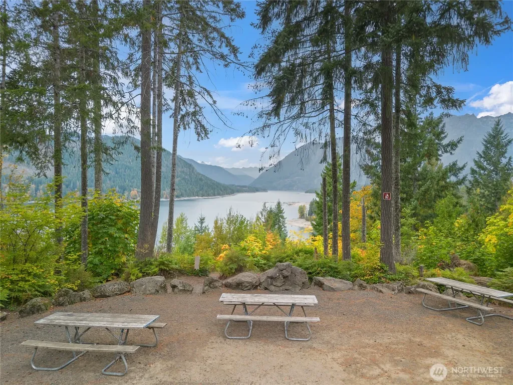 0 N Lake Cushman Road Hoodsport WA 98548