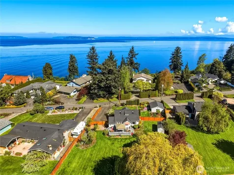 3402 Shore Avenue Everett WA 98203
