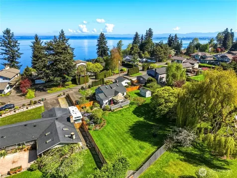 3402 Shore Avenue Everett WA 98203