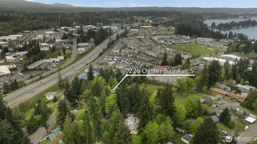 226 S Oyster Bay Avenue Bremerton WA 98312