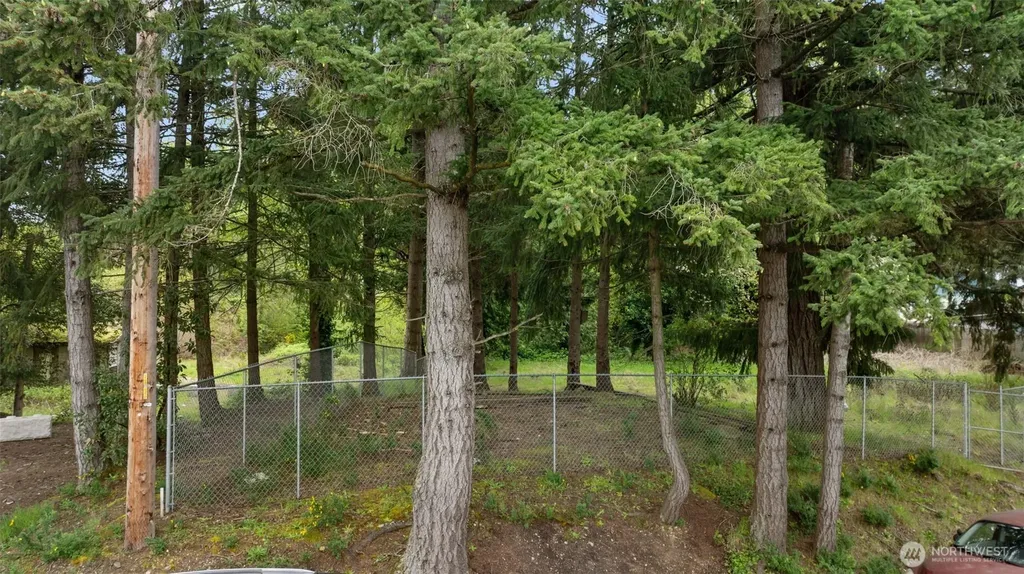 226 S Oyster Bay Avenue Bremerton WA 98312