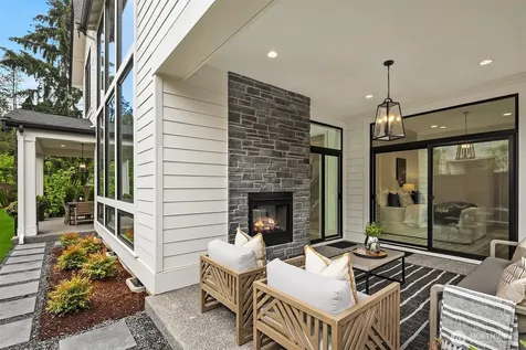 7301 152nd Avenue NE Redmond WA 98052