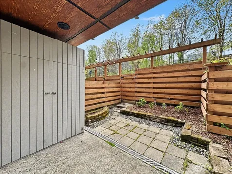 10501 8th Avenue NE Seattle WA 98125