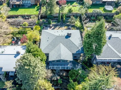 3430 39th Avenue W Seattle WA 98199