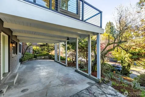 3430 39th Avenue W Seattle WA 98199