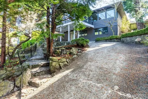 3430 39th Avenue W Seattle WA 98199