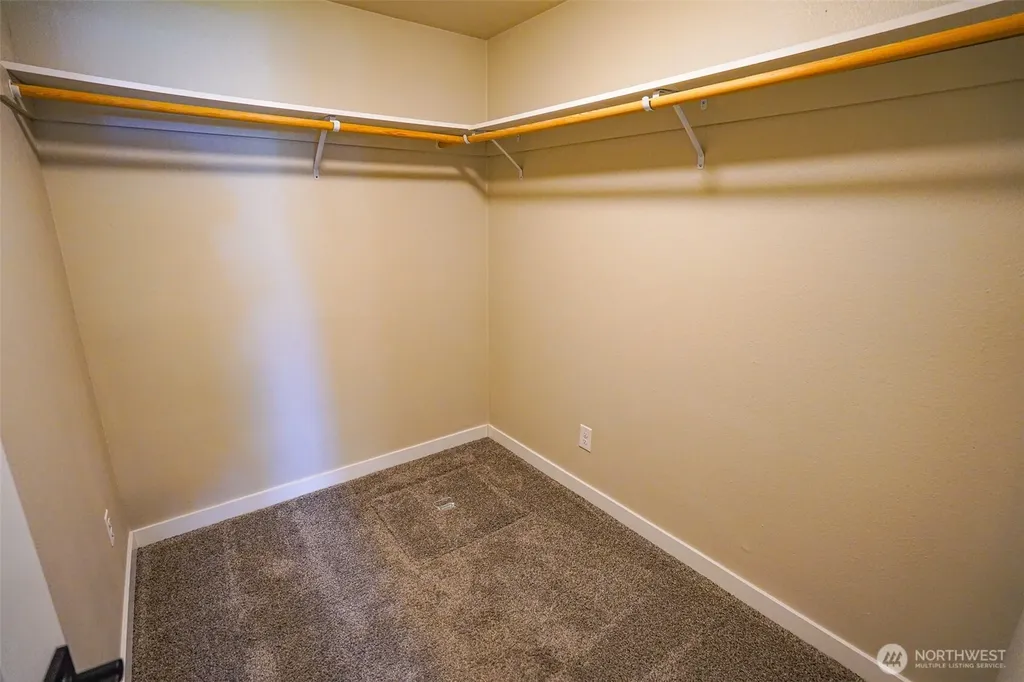1930 SE Diamond Place Port Orchard WA 98366