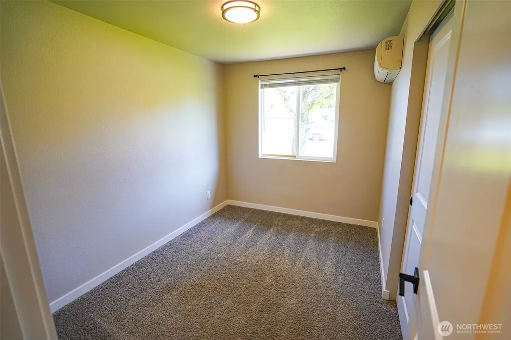 1930 SE Diamond Place Port Orchard WA 98366