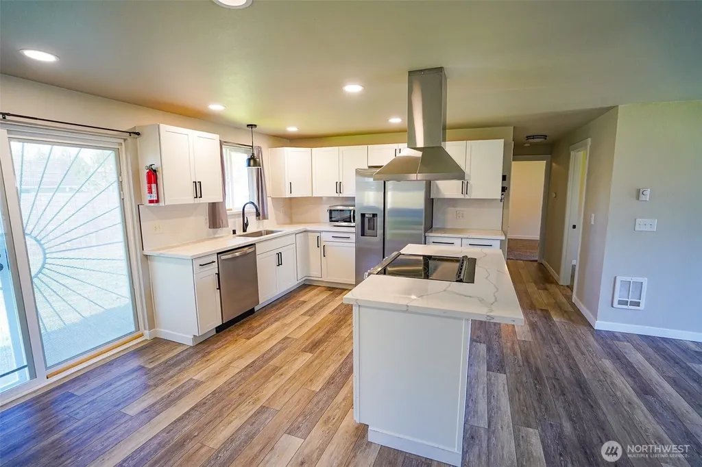1930 SE Diamond Place Port Orchard WA 98366