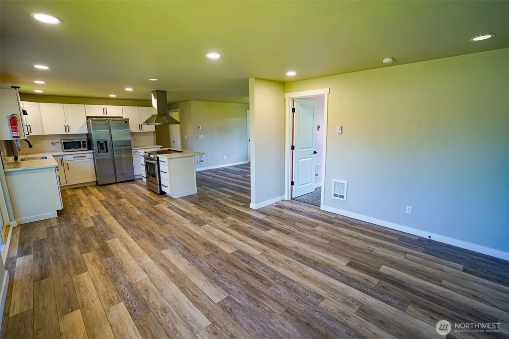 1930 SE Diamond Place Port Orchard WA 98366