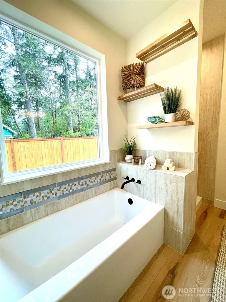 743 Wakina Loop SE Ocean Shores WA 98569