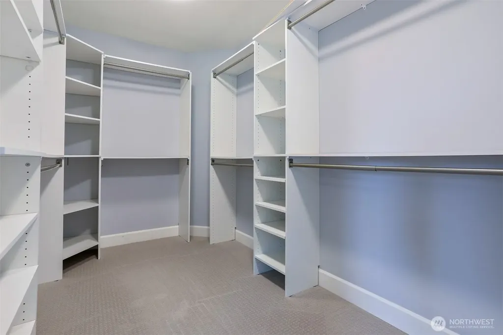 8050 29th Avenue NW Seattle WA 98117