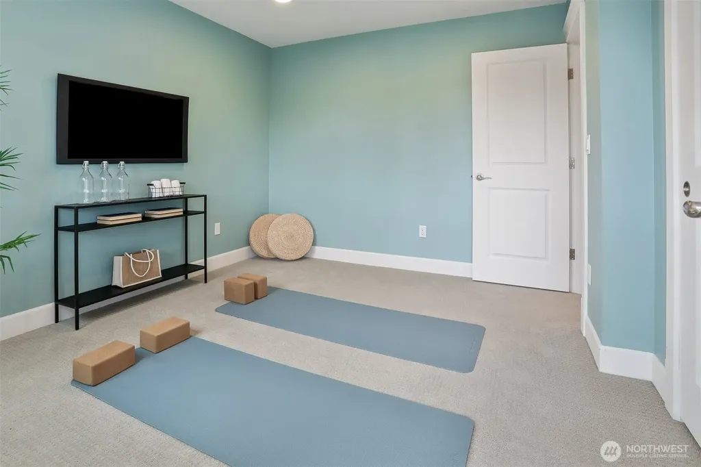 8050 29th Avenue NW Seattle WA 98117