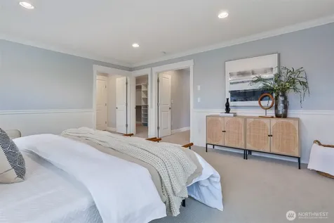 8050 29th Avenue NW Seattle WA 98117