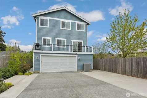 8050 29th Avenue NW Seattle WA 98117