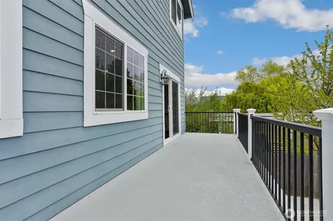 8050 29th Avenue NW Seattle WA 98117