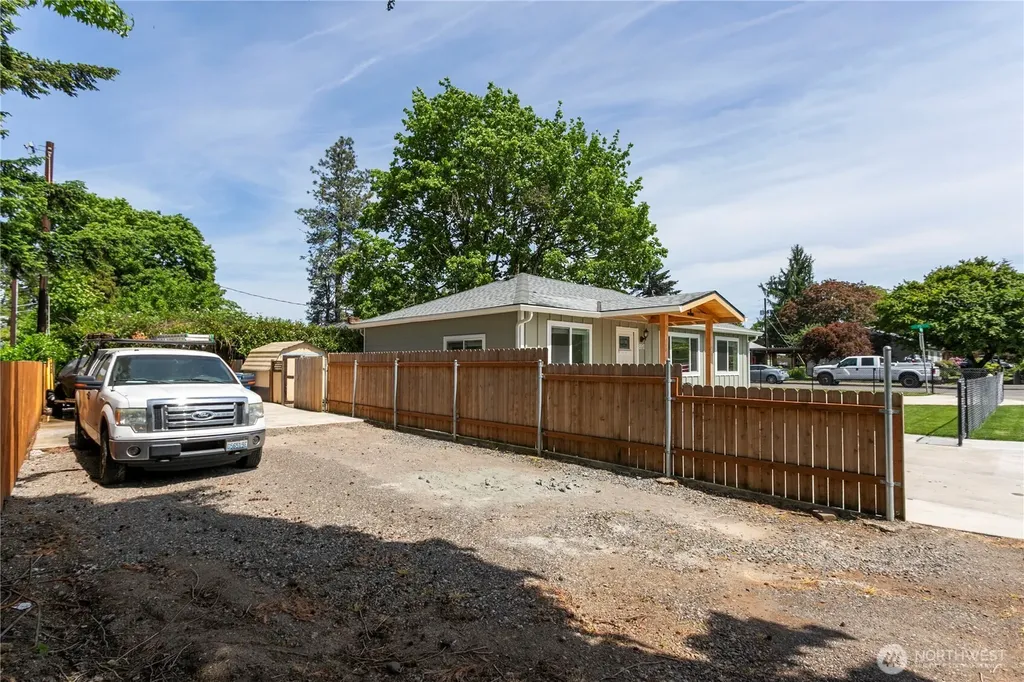 8910 SE Northgate Avenue Vancouver WA 98664