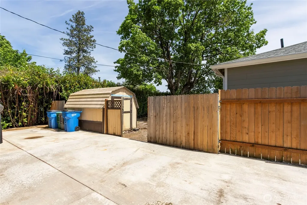 8910 SE Northgate Avenue Vancouver WA 98664