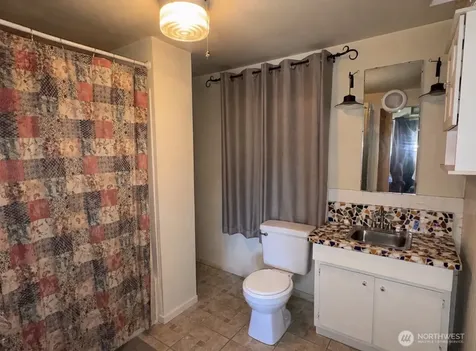27 Mule Deer Ridge Road Oroville WA 98844